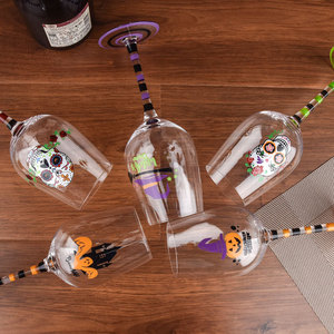 Ensemble de verres à vin festifs peints à <span class=keywords><strong>la</strong></span> main pour Halloween, gobelets tête de mort du Jour des Morts, verres à pied rayés personnalisés, cadeau - Product Image 5