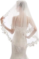 Nouveau Design romantique voile de mariage blanc à deux couches, voile de mariée en dentelle à fleurs 3D avec peigne