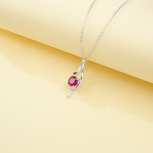 สร้อยคอพลอยทับทิมเลี่ยงในห้องปฏิบัติการเงินสเตอร์ลิง925 - Product Image 3