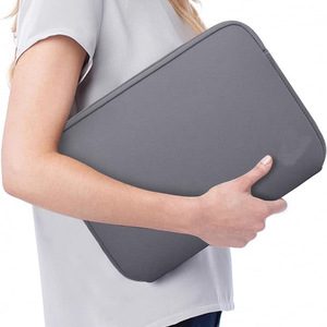 תיק נייד באיכות גבוהה ניאופרן עם סגירת רוכסן שולחן מודפס - Product Image 5