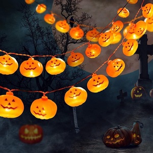 Guirlande lumineuse LED pour Halloween, mains de squelette, lumières décoratives pour cour extérieure, festival - Product Image 2