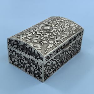 ผู้ผลิตขายส่งผลิตภัณฑ์กล่องเครื่องประดับสไตล์วินเทจแบบเจ้าหญิง พร้อมบรรจุภัณฑ์ ไฟแช็คแบบซิป ของขวัญ - Product Image 1