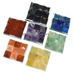Mix Agate Gemstone Vaastu Pyramid Plate-Religious & Love Decoración del hogar Pirámides curativas - Product Image 1