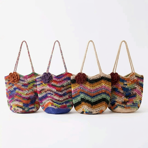 Sac à main en raphia fait main au crochet, motif zigzag coloré, sac fourre-tout en fil avec accent floral pour le bureau, les loisirs et les voyages - Product Image 5