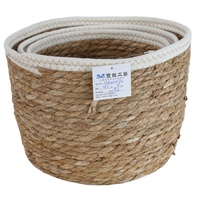 Paniers et plateaux en paille bon marché, tissage de paniers en paille