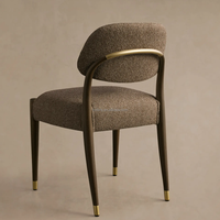 Chaises de salle à manger Ferly de style moderne du milieu du siècle, rembourrées en bouclette, avec structure en bois massif et embouts en laiton, pour la salle à manger de la maison, la décoration de la villa
