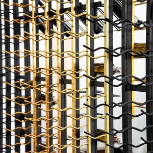 Casier à Vin Minghou Mural en Métal Personnalisé, Support Suspendu pour Bouteilles de Vin, Étagère de Présentation et d'Organisation Décorative pour <span class=keywords><strong>Cave</strong></span> à Vin - Product Image 1