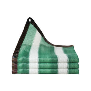 مظلة محمولة منسوجة بتقنية الحياكة المتشابكة للاستخدام الخارجي في الفناء والشاطئ، مصنوعة من قماش HDPE متين مقاوم للأشعة فوق البنفسجية بتصميم مستطيل 50 جرام/متر مربع - Product Image 4