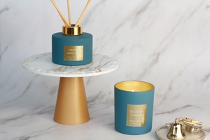 Ensemble cadeau <span class=keywords><strong>diffuseur</strong></span> à bâtonnets et <span class=keywords><strong>bougie</strong></span> parfumée au design unique, huile aromatique en gros, coffret d'aromathérapie, <span class=keywords><strong>bougie</strong></span> parfumée - Product Image 3