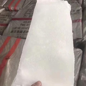 Cera de parafina 58/60 China Precio barato Parafina semicompletamente refinada - Product Image 1