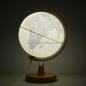 LED beleuchtete Kugel mit Massivholz basis Modernes Nachtlicht für Office Home Study & Geographie Teaching Decorative <span class=keywords><strong>Desk</strong></span> Light - Product Image 3