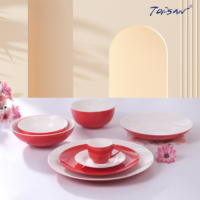 Vente flash, design du Nouvel An, ensemble de tasses à thé et à café, soucoupes, vaisselle en porcelaine rouge, toute occasion, nouvelle porcelaine osseuse