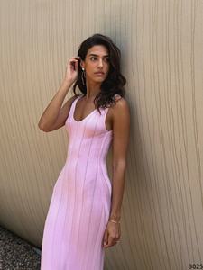 Vestido largo maxi de punto acanalado sin mangas con cuello en V para mujer, sexy, sin espalda, ajustado, estilo Ins, para fiesta o cóctel - Product Image 6