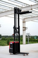 Apilador Eléctrico Solreign CDD de 1.5t y 4m con Plataforma para Operador, Elevador de Palets para Almacén, Batería de Litio de 48V, Desplazador Lateral Hidráulico