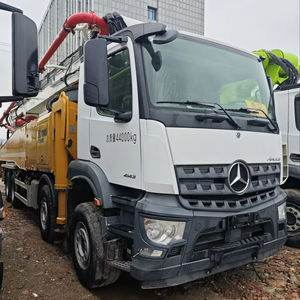 Camión bomba de hormigón Zoomlion/Putzmeister con chasis Benz, nuevo/usado, de 62m, 63m, 56m, 59m, 37m, 39m, en venta en Shanghái - Product Image 1