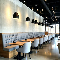 Ensemble de mobilier de restaurant sur mesure Ron Group, table carrée en bois massif, chaise rembourrée en tissu, banquette capitonnée personnalisée