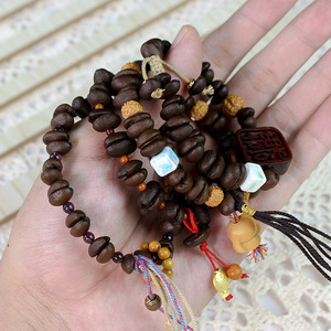 Bracelet en grains de café, 16 perles, design à pompon, bijoux de style ethnique chinois, à porter au quotidien - Product Image 2