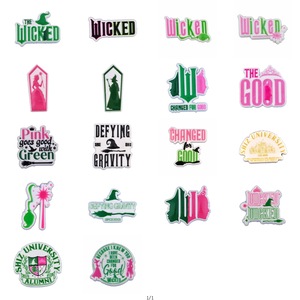 Charmes de chaussures en PVC écologiques et colorés, style Noël Minions, inspirés de la Nouvelle-Zélande, du Mexique et de Hawaï, fortement recommandés. - Product Image 3