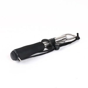 Portable Weighing Fish Lip Gripper Lure Fishing Pliers Fish <b>Clip</b> - Product Image 2