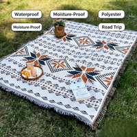 YYCD Tapis de camping bohème imperméable, tapis de pique-nique anti-humidité, tapis de plage pliable pour voyage, équipement de voyage en plein air avec logo personnalisé