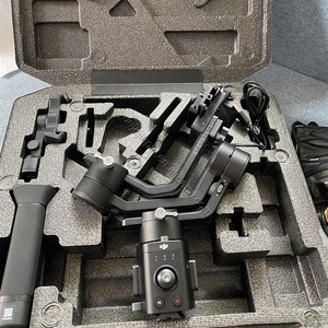 Para DJI <span class=keywords><strong>Ronin</strong></span> <span class=keywords><strong>SC</strong></span> Pro Combo Nueva Edición 100% Original, Estabilizador de Gimbal Motorizado de Tres Ejes para Cámaras de Video, Caja Sellada de Fábrica - Product Image 4