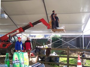 Tente en aluminium avec cadre en A, toit en PVC pour l'équitation - Product Image 4