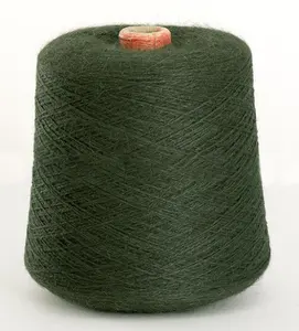 異なる色のセーター用の100% HBポリエステルヤーンハイバルク