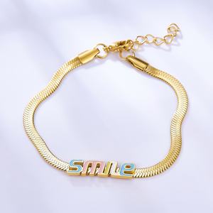 Pulsera de Perlas con Dijes de Concha Chapada en Oro de 18k, Joyería de Acero Inoxidable de Moda Fina para Mujer - Product Image 6