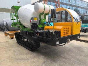 Camion bétonnière mobile sur chenilles Petite bétonnière diesel de haute qualité pour la construction et la construction - Product Image 2