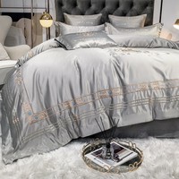 ODM 100% soie lavée gris adulte housse de couette king size broderie bleu taie d'oreiller maison textile ensemble de literie fournisseur