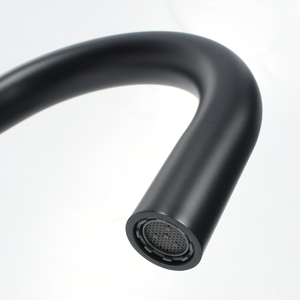 Grifo de lavabo de doble manija para baño Grifo mezclador de lavabo de oro cepillado de arco alto - Product Image 4