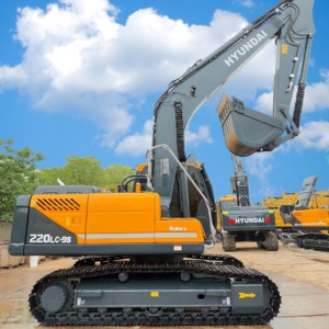 รถขุดฮุนได 220LC-9S มือสอง น้ำหนักบรรทุก 22,100 กก. ได้รับการรับรองมาตรฐาน CE มีสินค้าในแอฟริกา/ตะวันออกกลาง - Product Image 1