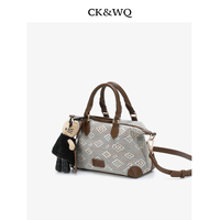 Sac à main vintage de créateur avec poignée supérieure et charm poupée mignon, sac messager pour femme pour le quotidien, le shopping et les rendez-vous