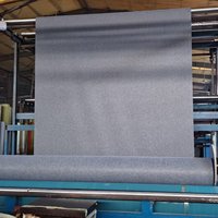 Tapis de sol en rouleau antidérapant pour la maison et la salle de sport, en polyester à poils moyens, fabriqué à la machine, avec envers en latex, couleur unie, réversible et sans danger pour les animaux.