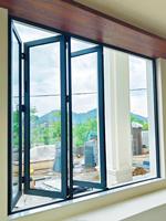 Fenêtres pliantes insonorisées en alliage d'aluminium à double vitrage, design moderne personnalisé, horizontales, isolation thermique pour