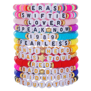 Bijoux en acier inoxydable Bracelets <span class=keywords><strong>d</strong></span>'amitié <span class=keywords><strong>d</strong></span>'usine <span class=keywords><strong>Lettre</strong></span> Nom Perles colorées Bracelet Bijoux de mode Bracelet Couples Amis - Product Image 4