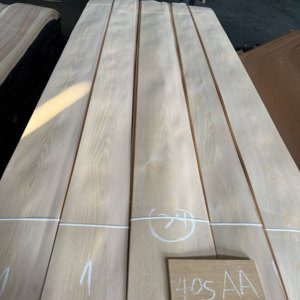 <span class=keywords><strong>Placage</strong></span> de frêne couronné |   <span class=keywords><strong>Bois</strong></span> naturel grainé 0,4 mm et couleur originale <span class=keywords><strong>pour</strong></span> portes de placard et panneaux muraux - Product Image 1