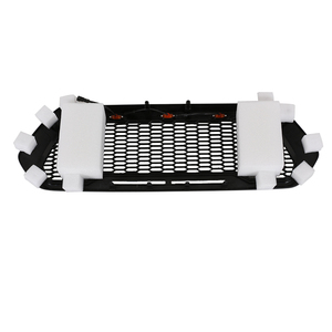 Pour d <span class=keywords><strong>Ranger</strong></span> T7 <span class=keywords><strong>T8</strong></span> 2016 2017 2018 Xl Xlt <span class=keywords><strong>Wildtrak</strong></span> Mk3 ABS noir course <span class=keywords><strong>calandre</strong></span> avec lumière LED accessoires extérieurs mise à niveau - Product Image 2