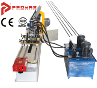 Machine de profilage entièrement automatique pour profilés en C et en U, pour la construction de charpentes en plaques de plâtre et la réalisation de montants de plafond