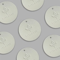 Étiquettes volantes découpées en relief en papier couché rectangulaire personnalisé Écologique et recyclable Vêtement Chaussures Sacs Balançoire étiquettes
