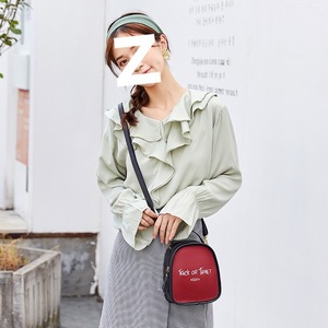 Mini mochila para mujer, bolso de viaje portátil con estampado de letras, bandolera de 7 pulgadas - Product Image 4
