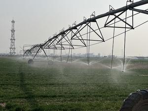 Automatic Power <b>Drive</b> Transverse Movable Farm Irrigation <b>System</b> Efficient Agricultural Equipment - Product Image 3