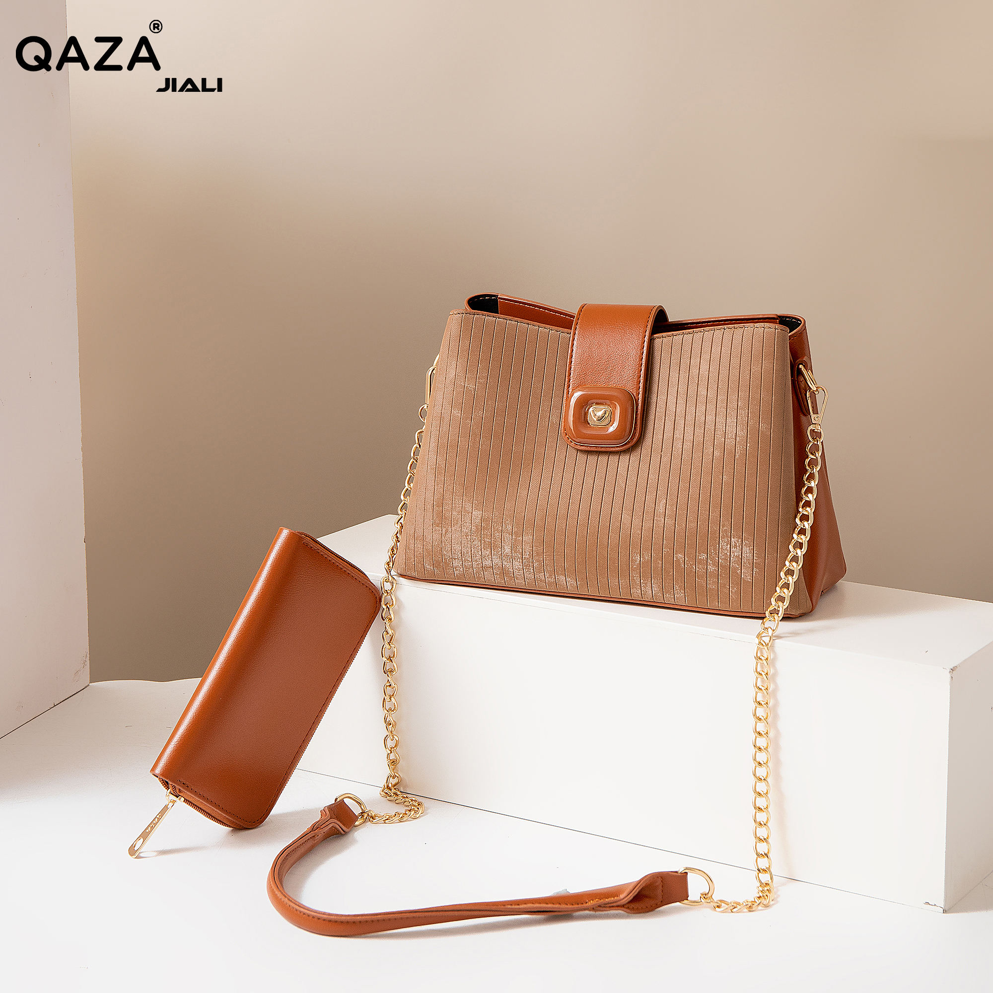 Celebrity Most Expensive Purse Madonna Shows Off Her $100,000