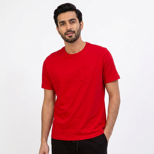 Camiseta de cuello simulado con hombros caídos de corte regular para hombre, tendencia 2025, personalizada con estampado de felpa, de algodón 100% ecológico de alta calidad. - Product Image 1