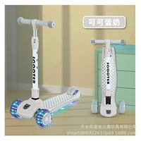 Trottinette Moderne Pliable d'Extérieur Populaire en Gros pour Enfants de 1 à 8 Ans Garçons Filles, à Pédales, en Plastique, 3 Roues, Légère
