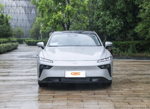 Velocidad Máxima y Comodidad Familiar: SUV Eléctrico Híbrido 2024 - Product Image 2