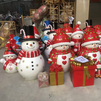 Nouvelle conception de statue de bonhomme de neige grandeur nature, personnalisée, en fibre de verre, pour la décoration de Noël en extérieur