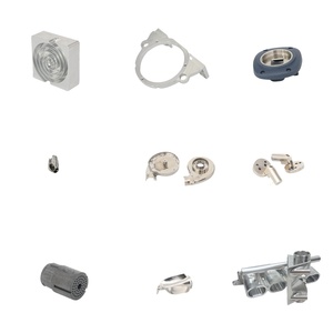 Adaptateur fileté en aluminium usiné CNC de précision, composants haute précision avec traitement par électroérosion à fil et finition anodisée et polie - Product Image 1