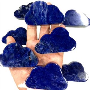 Souvenir personnalisé sculpté à la main en forme de nuage, en sodalite naturelle semi-précieuse, de haute qualité, vente en gros, best-seller - Product Image 1