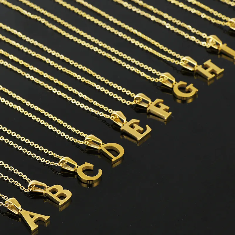 Kalung rantai baja tahan karat berlapis emas 18k modis kalung alfabet baja tahan karat pria/wanita A sampai Z huruf awal